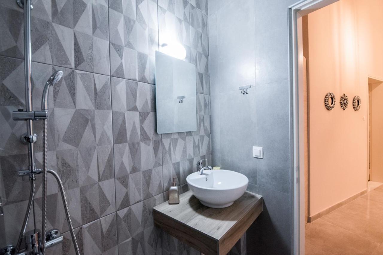 Christi Iuxury Apartment Preveza Esterno foto